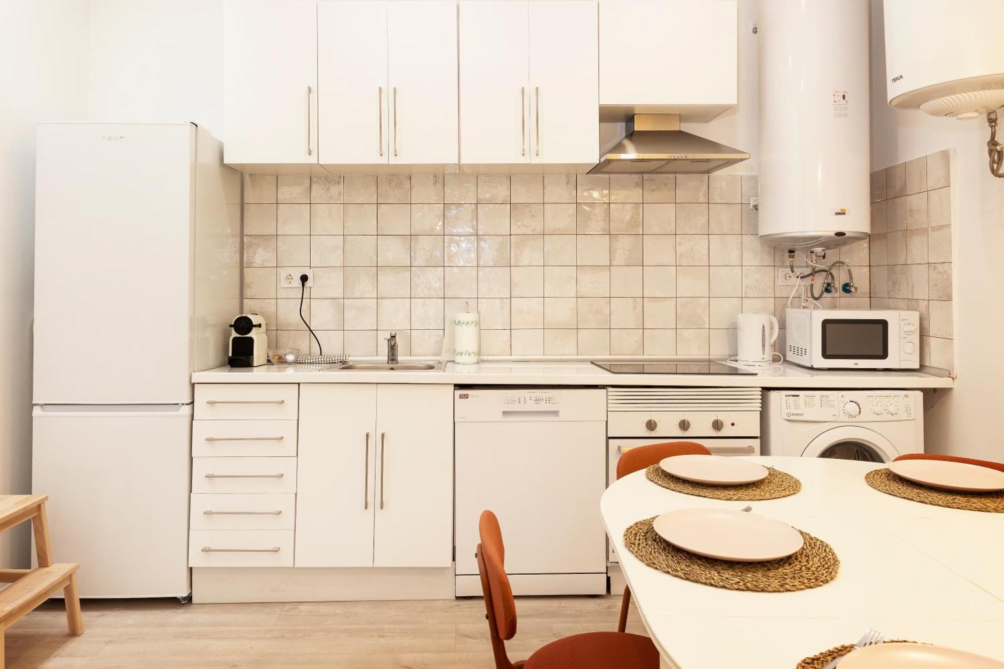 Bravo Murillo Apartment مدريد المظهر الخارجي الصورة